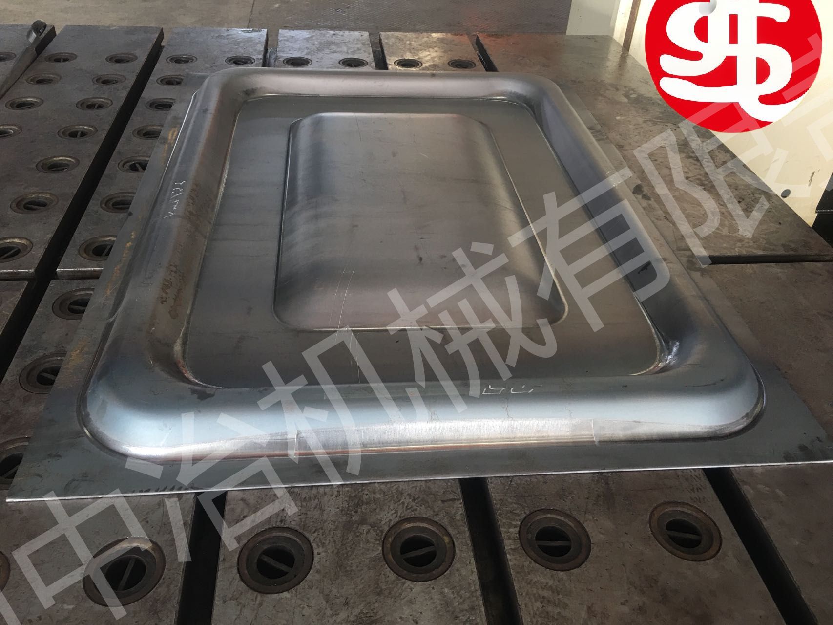 軌道交通沖壓件