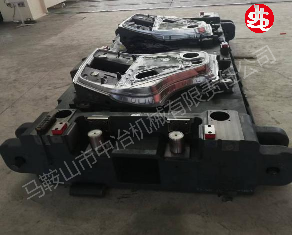 汽車覆蓋件模具
